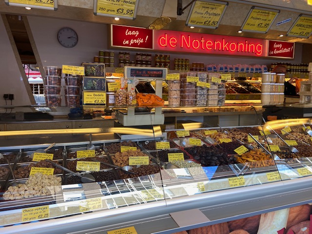 Weekmarkt in Loosduinen